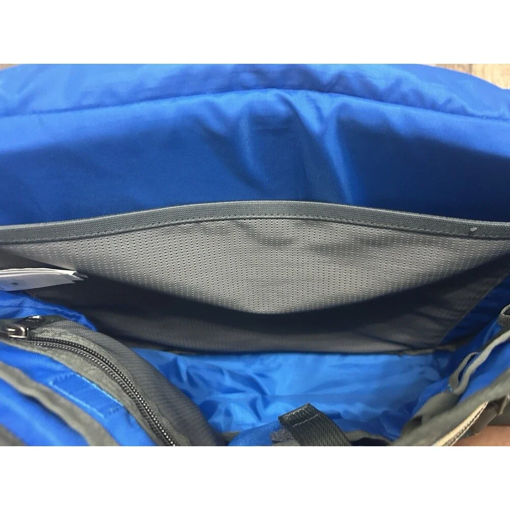 Patagonia Black Hole Mini Messenger Bag Blue 49320 FLAWS